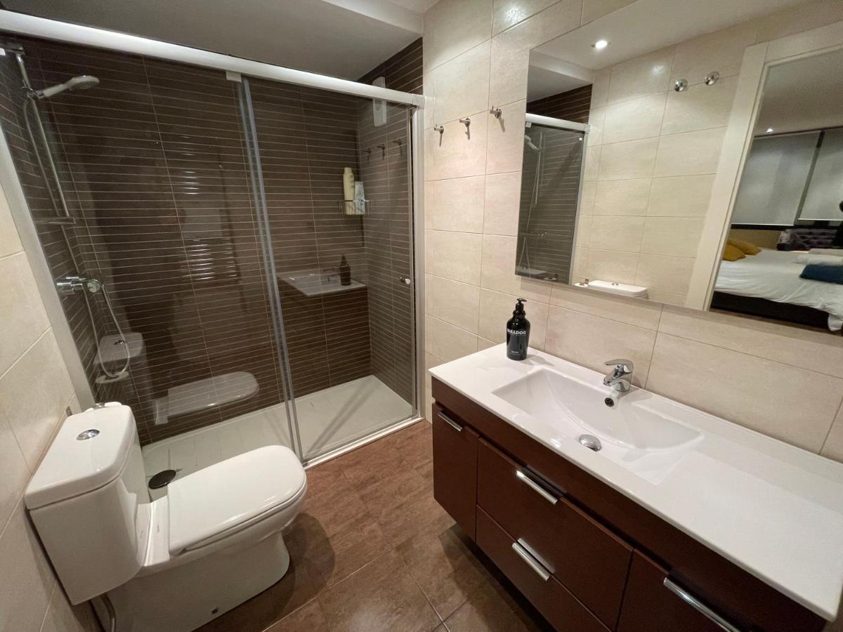 Casa Lola Apartment เลออน ภายนอก รูปภาพ